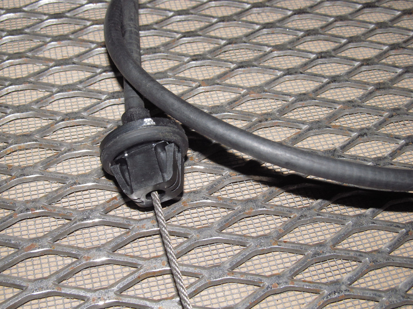 94 95 96 97 Mazda Miata OEM Engine Throttle Body Cable - A/T