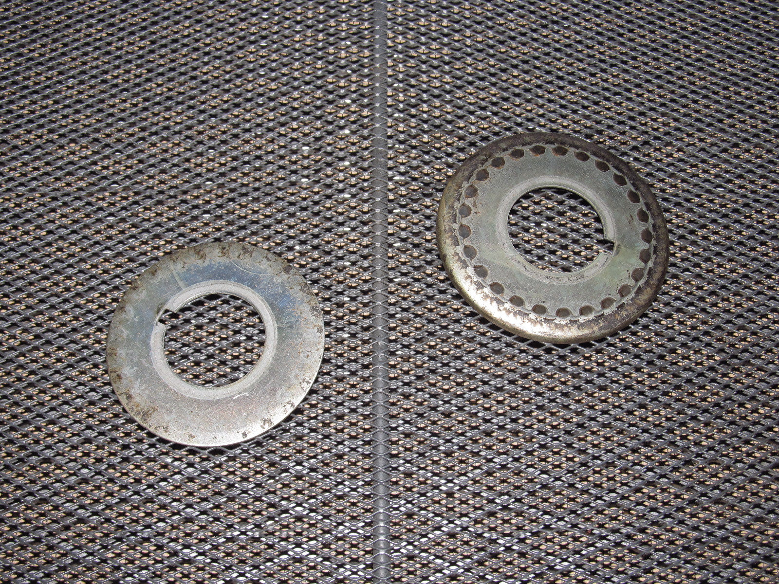 90-93 Nissan 300zx OEM Crankshaft Pulley Thrust Plate Gasket