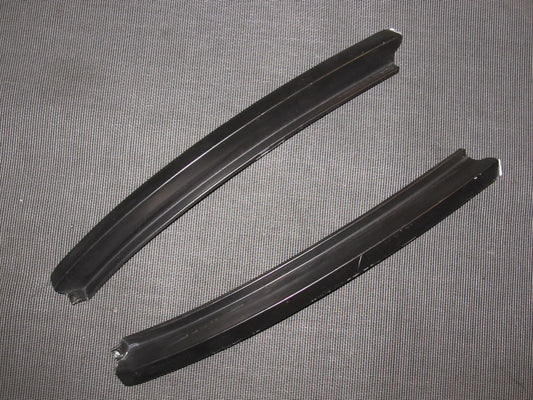 88 89 Honda CRX D15B2 1.5L OEM Exterior Rear Quarter Window Garnish Finish Panel