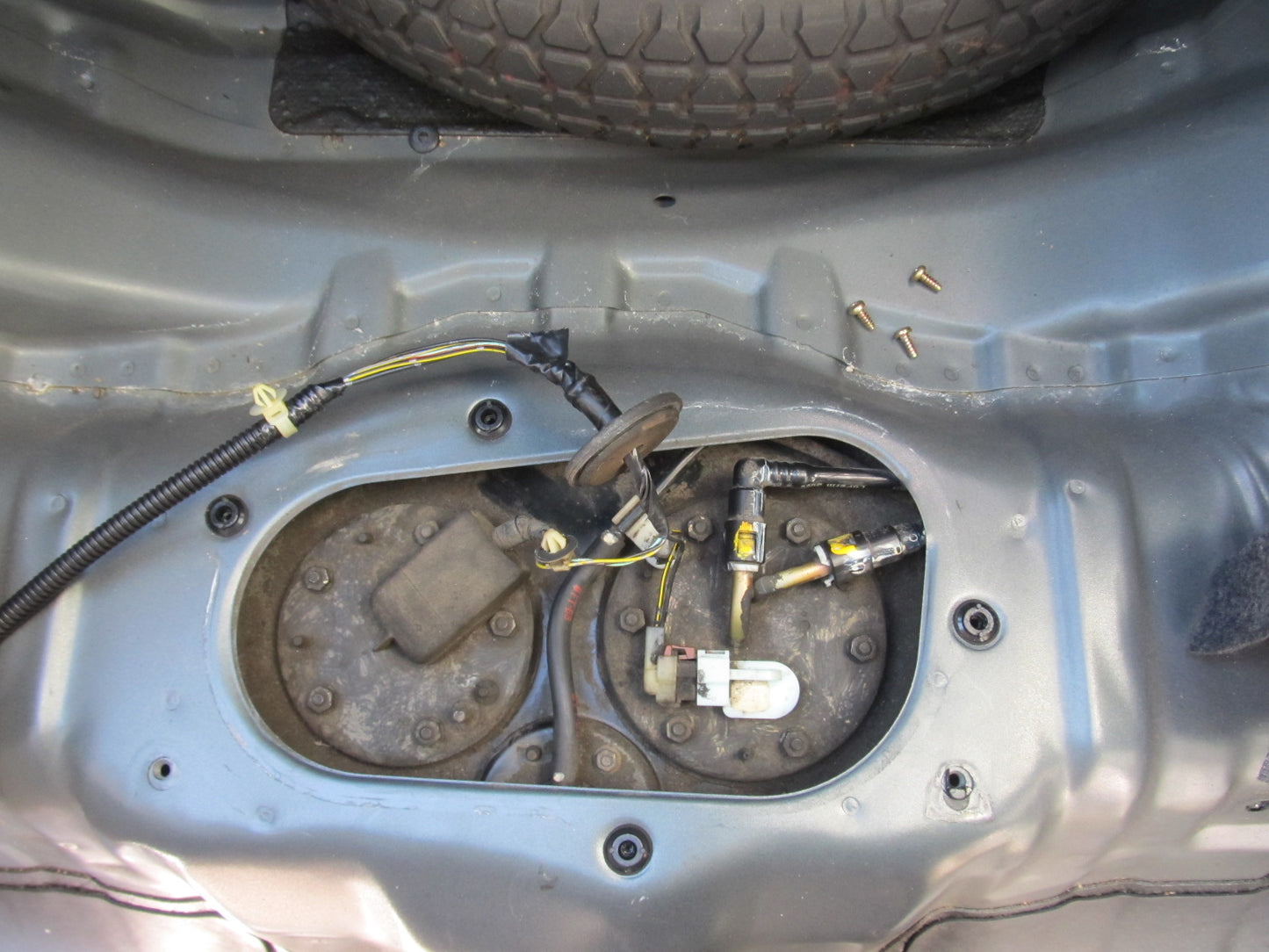 97 98 99 00 01 Honda Prelude OEM Fuel Pump & Sending Unit