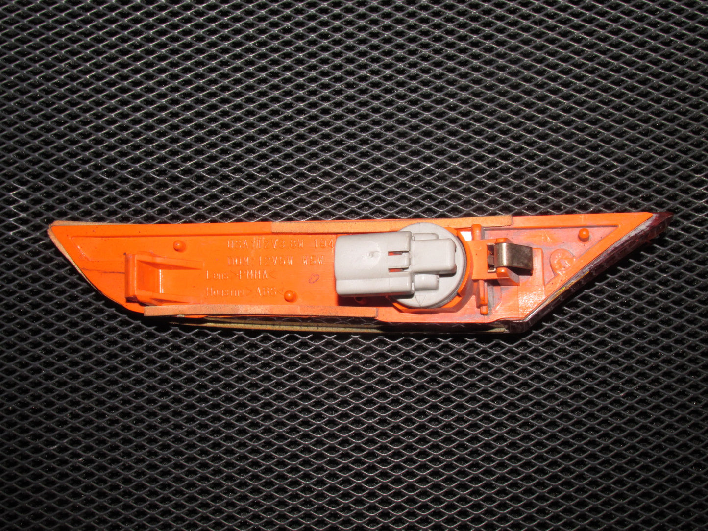 03 04 Infiniti G35 Sedan OEM Front Side Marker - Left
