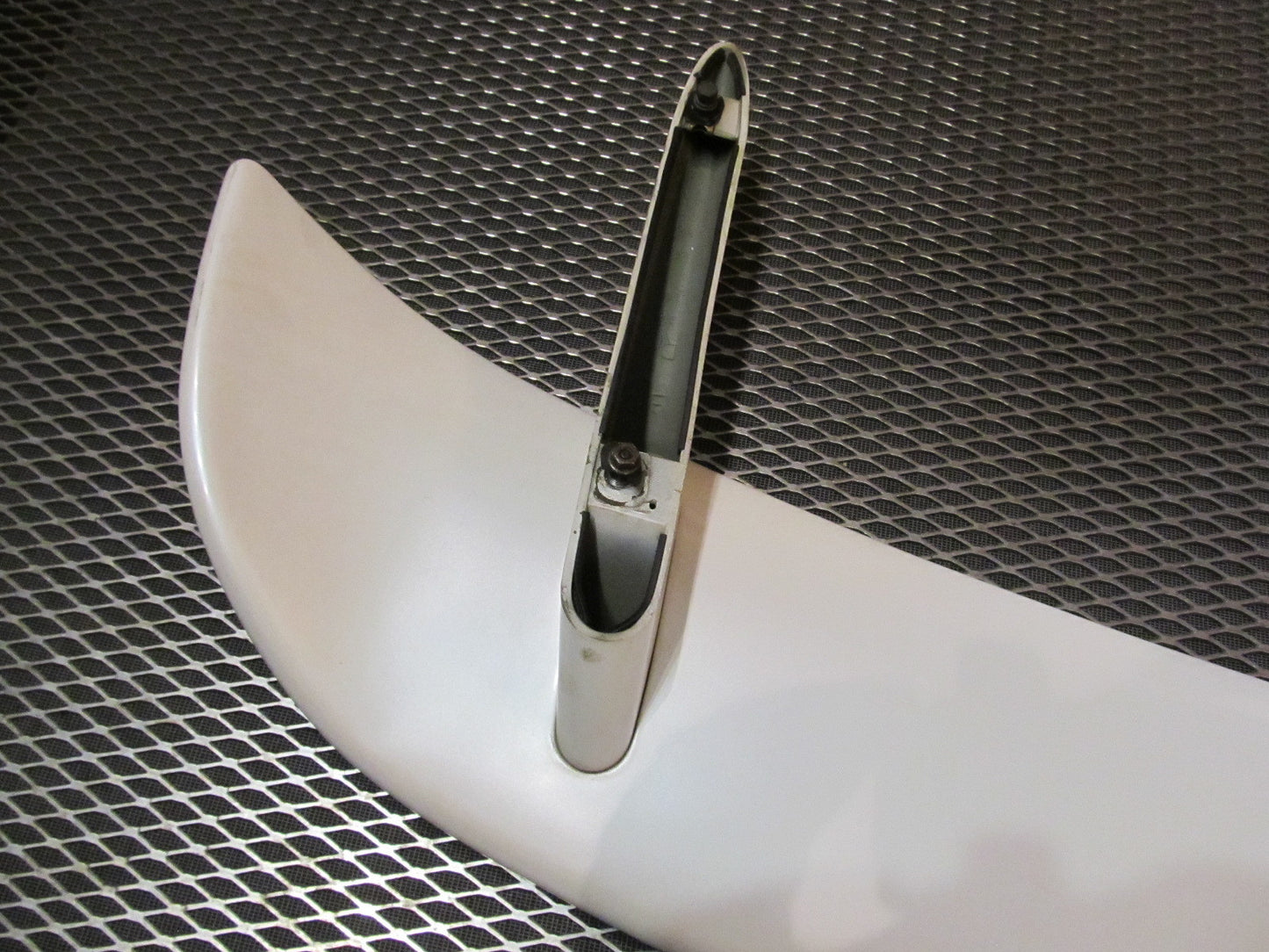 94 95 96 97 Mitsubishi 3000GT OEM Wing Spoiler