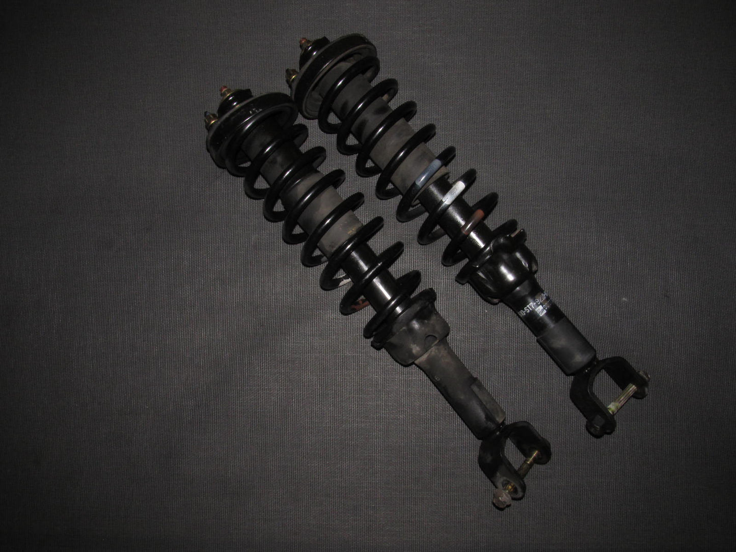 94 95 96 97 98 99 00 01 Acura Integra OEM Shock & Srping Assembly Rear