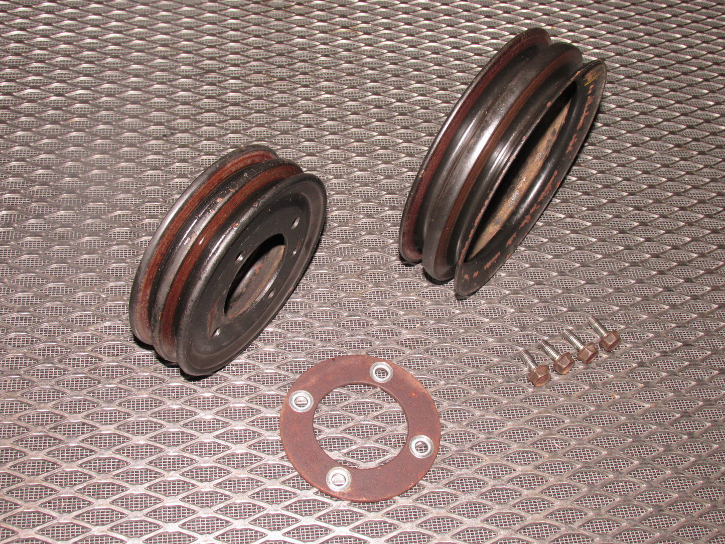 84 85 Mazda RX7 OEM 12A Engine Eccentric Shaft Pulley