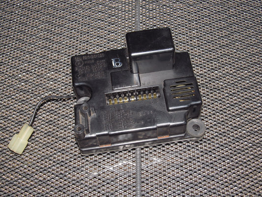 81-83 Mazda RX7 OEM Flasher Unit Module R-30213