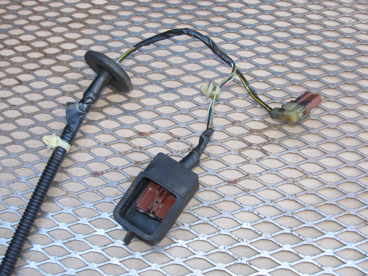 97 98 99 00 01 Honda Prelude OEM Fuel Pump & Sending Unit Pigtail Harness