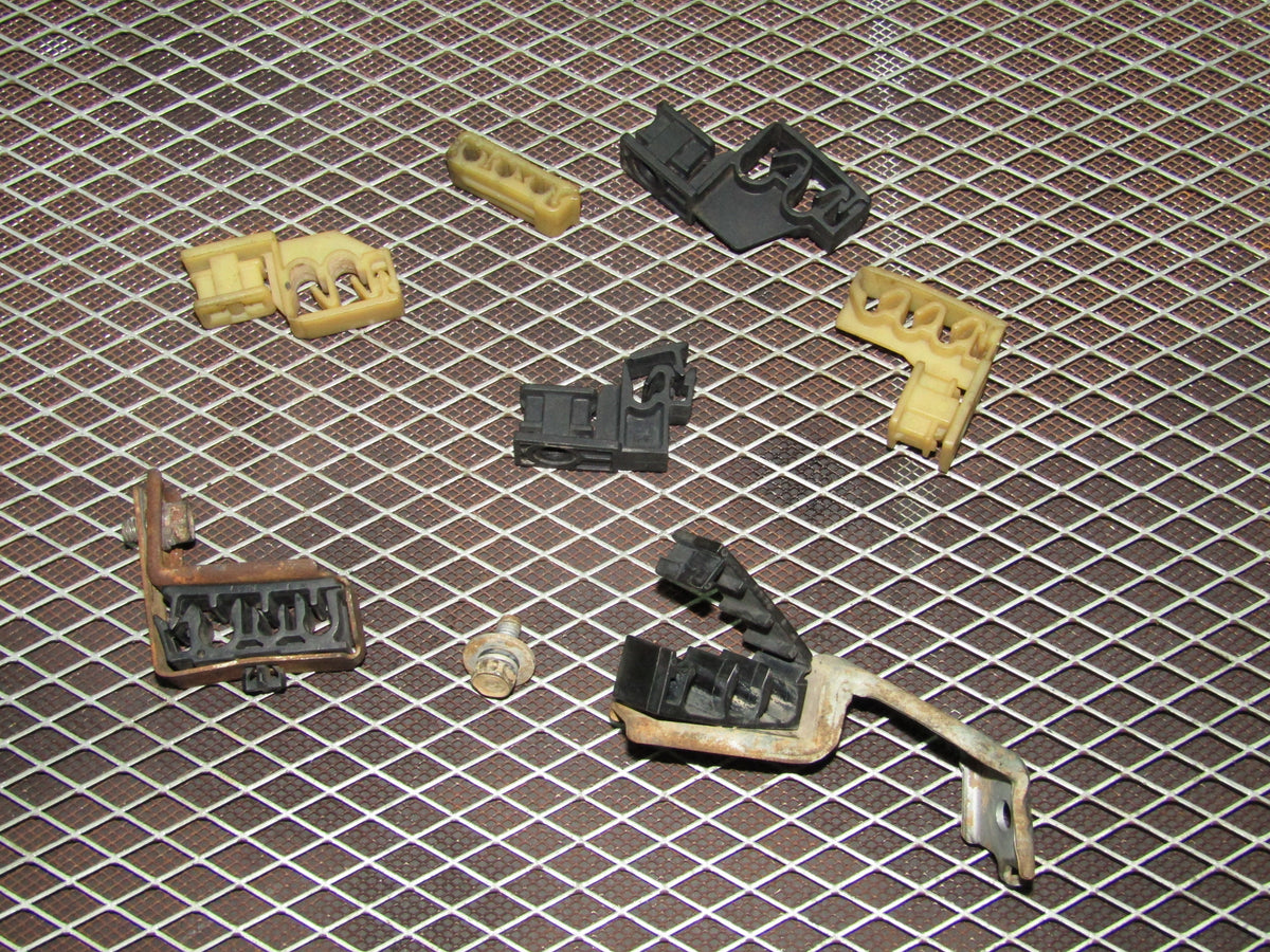93 94 95 96 97 Honda Del Sol OEM Brake Line Clip Holders