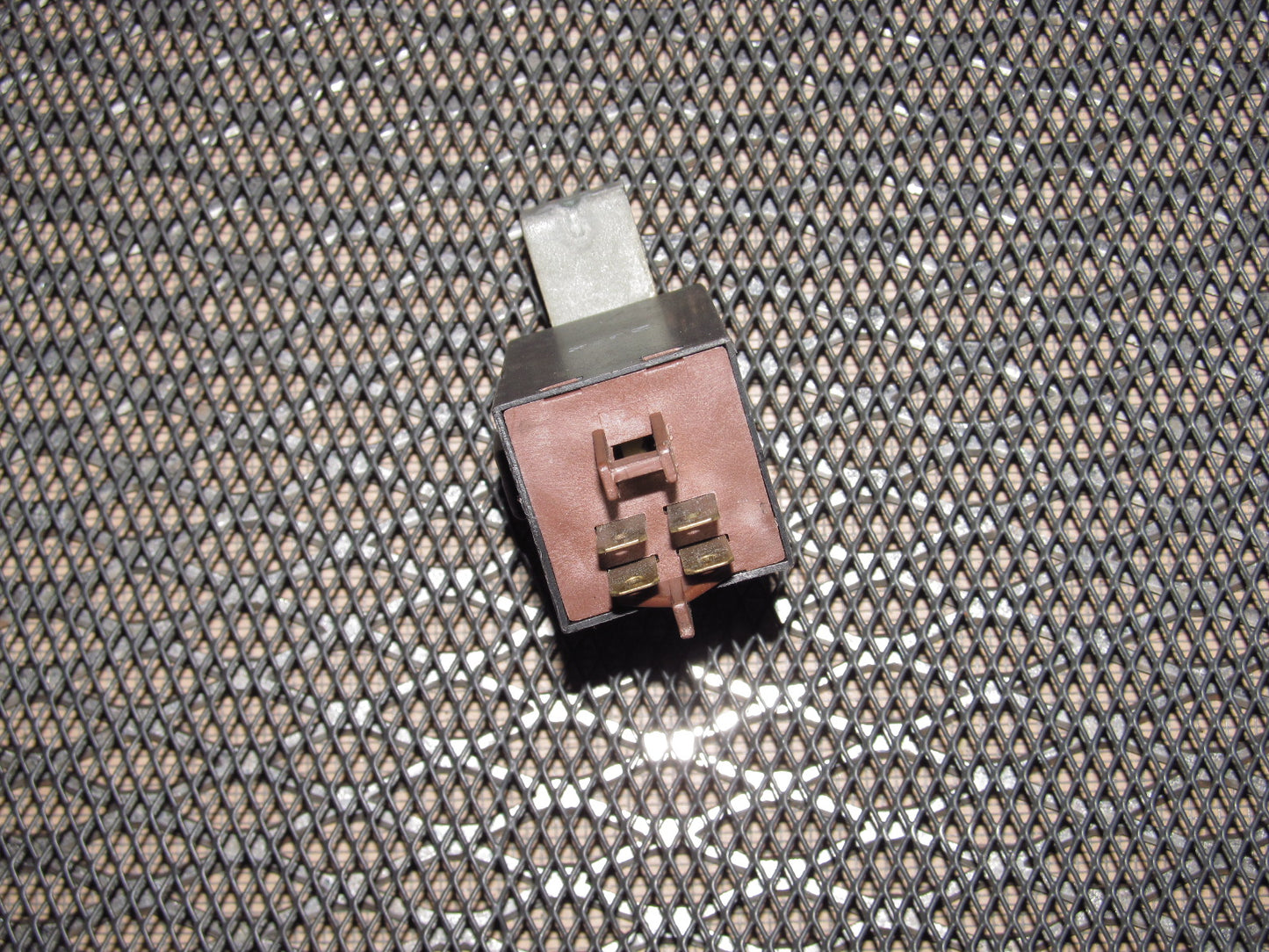 81-83 Mazda RX7 OEM Relay Check Lamp BA01
