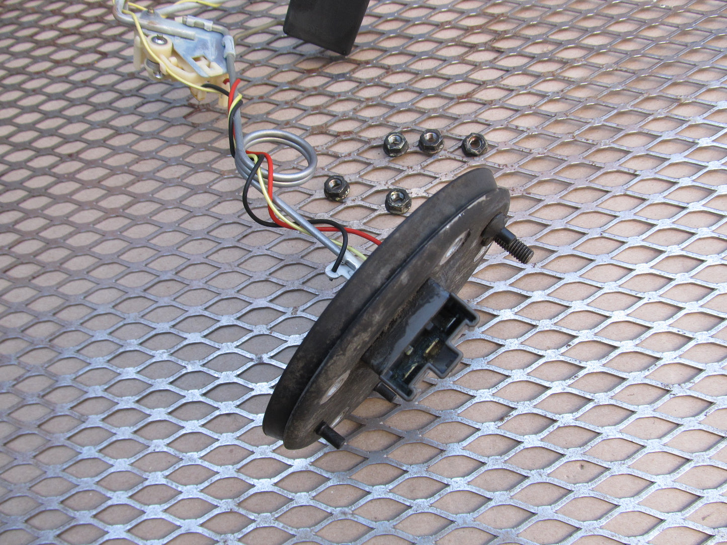 97 98 99 00 01 Honda Prelude OEM Fuel Gauge Floater Sending Unit