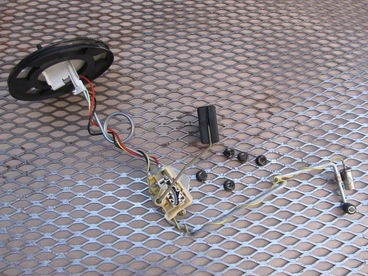 97 98 99 00 01 Honda Prelude OEM Fuel Gauge Floater Sending Unit