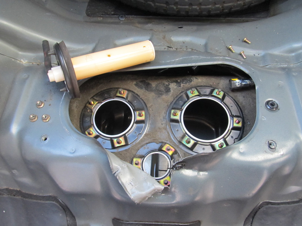 97 98 99 00 01 Honda Prelude OEM Fuel Gas Tank Purge Evap Valve