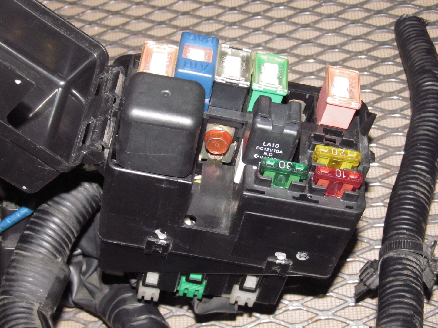 94 95 96 97 Mazda Miata OEM Engine Fuse Box