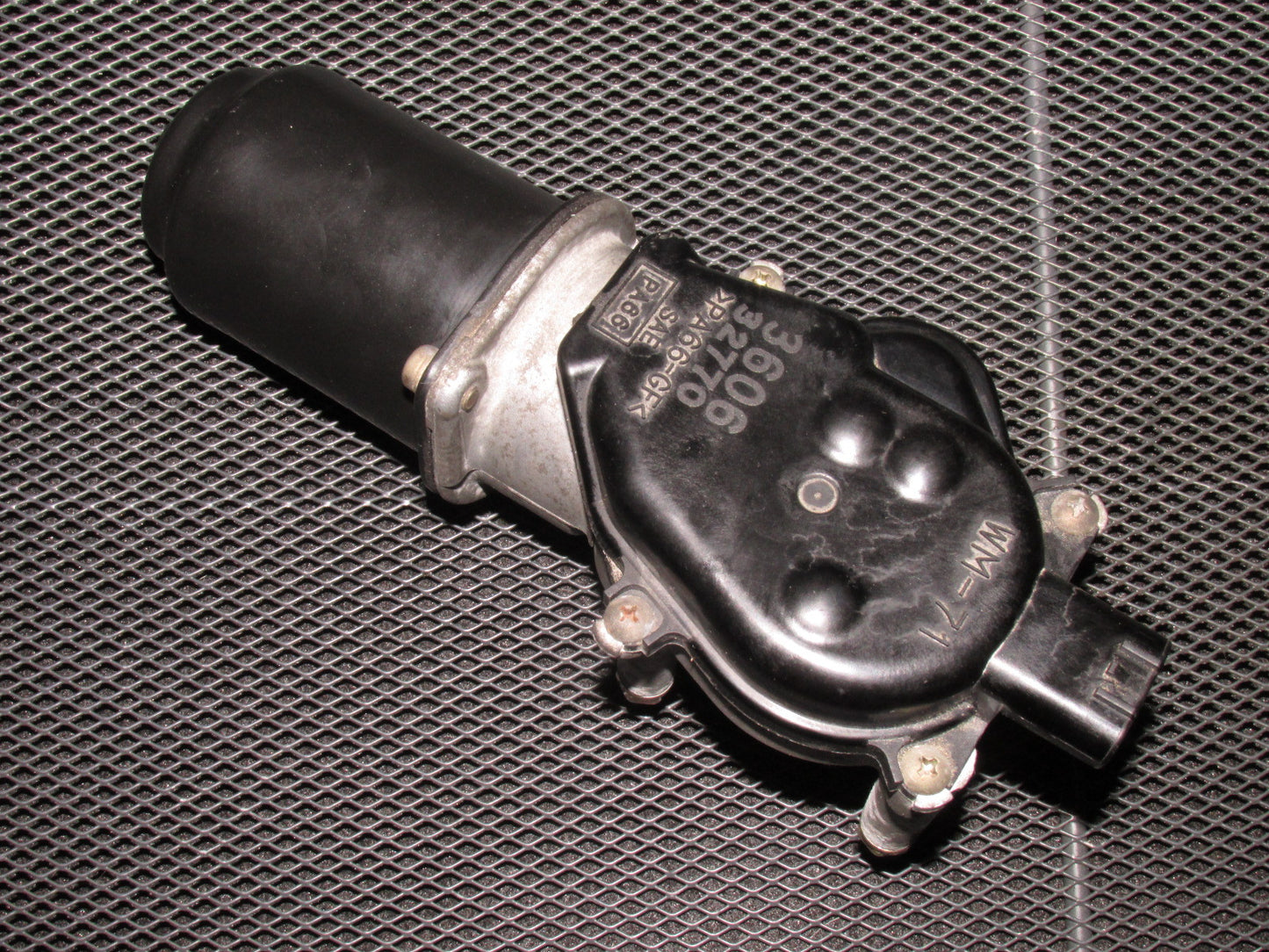 03 04 Infiniti G35 Sedan OEM Front Wiper Motor