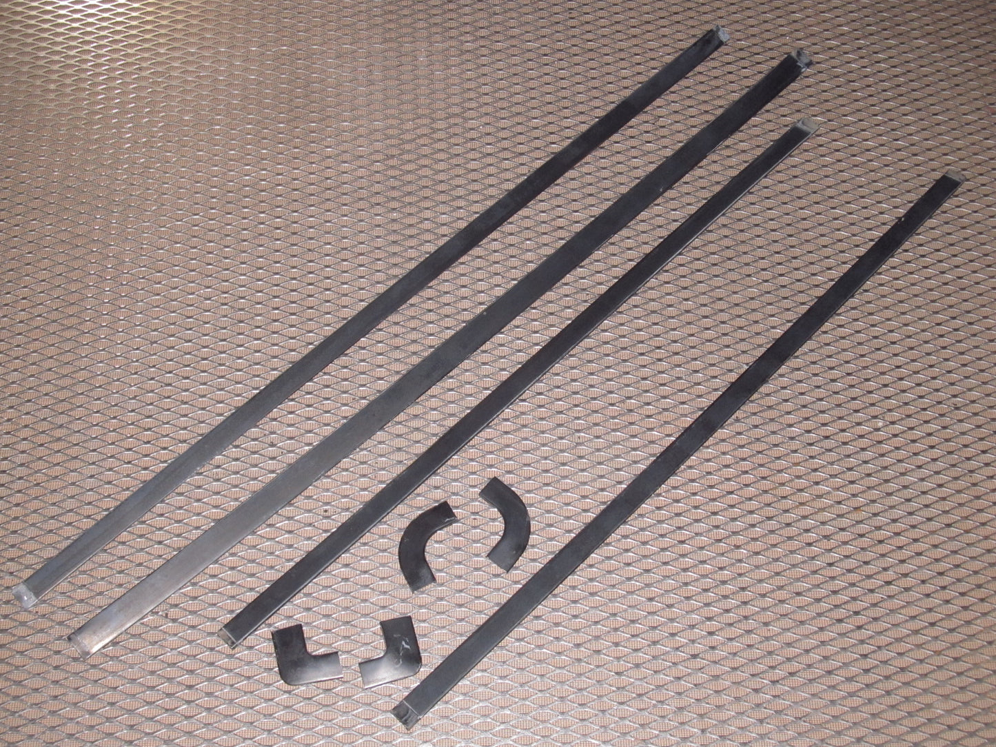 79 80 Datsun 280zx OEM Rear Windshield Moulding