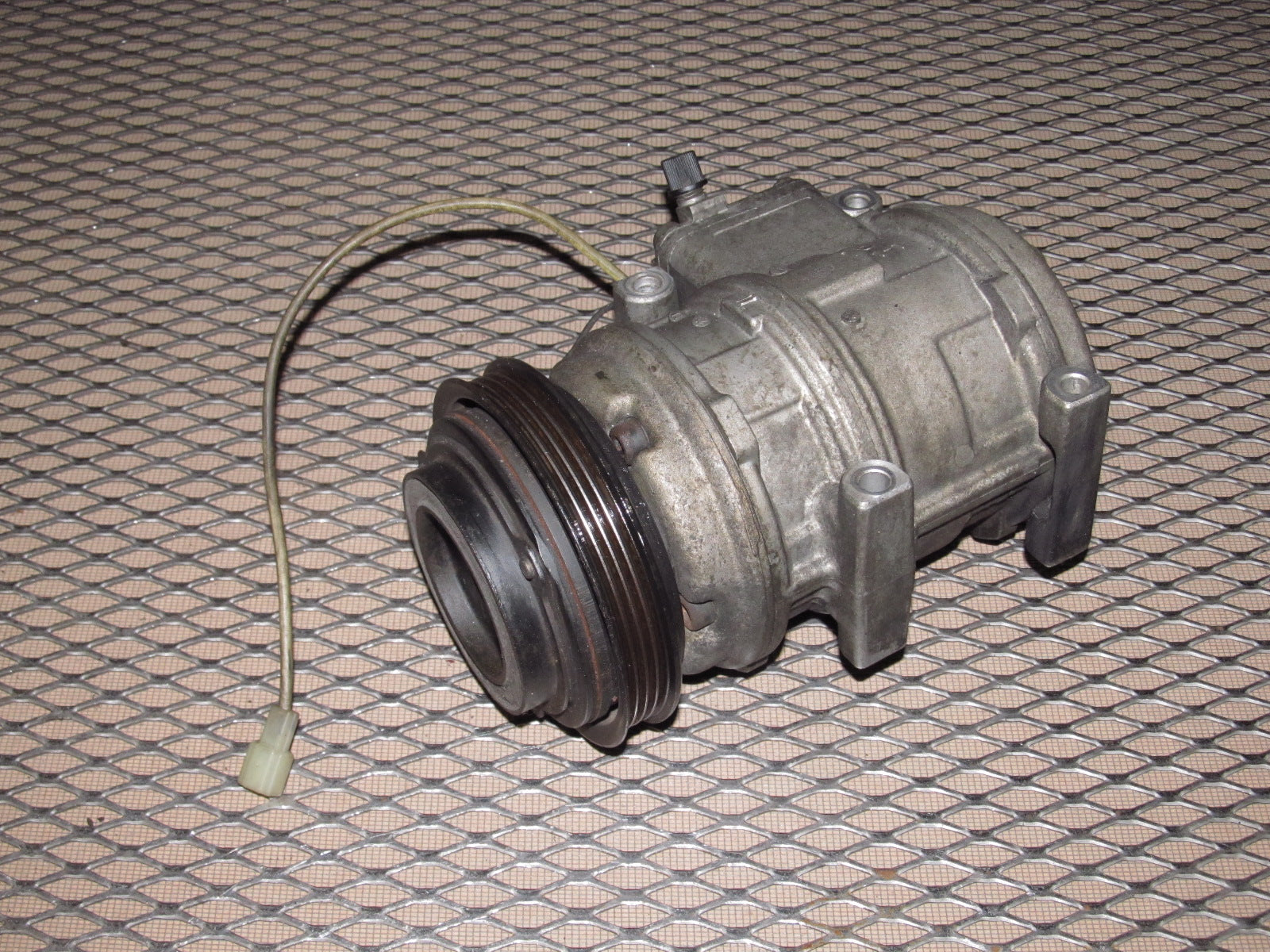 89 90 91 92 Toyota Supra OEM A/C Compressor & Clutch