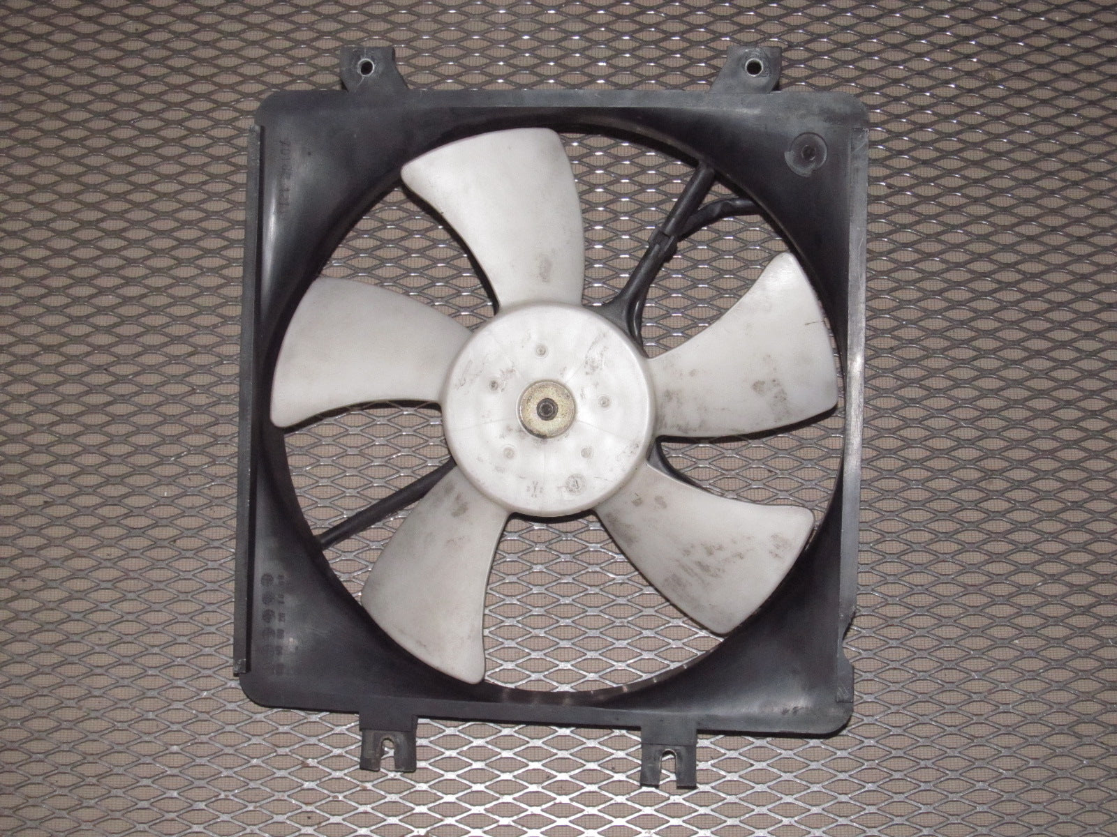 94 95 96 97 Mazda Miata OEM Radiator A/C Condenser Fan - Left