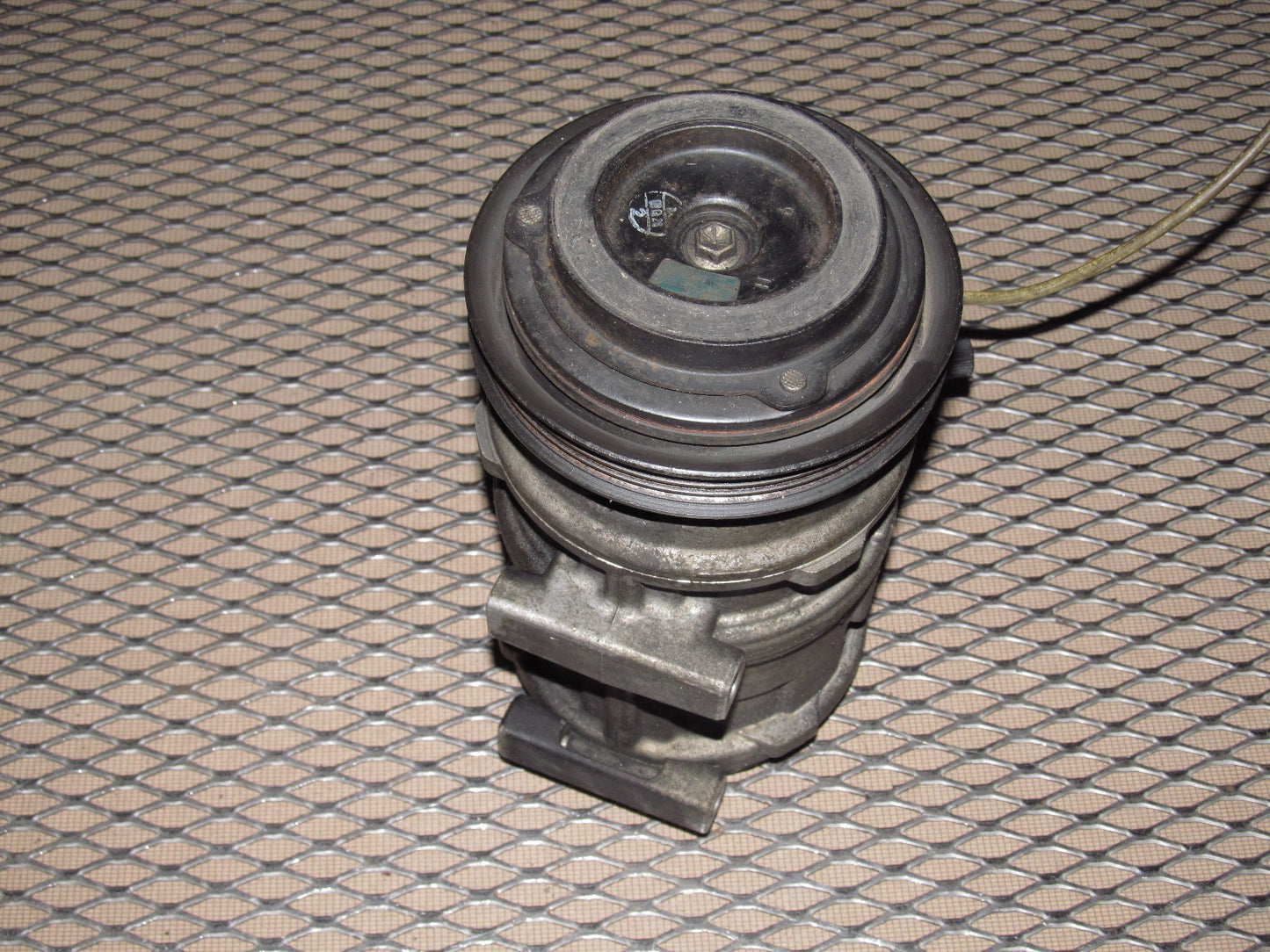 89 90 91 92 Toyota Supra OEM A/C Compressor & Clutch