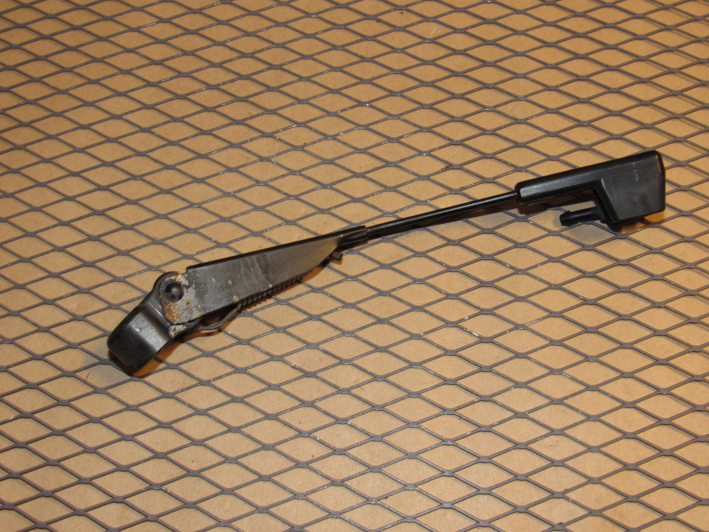 98 99 00 Volvo V70 OEM Headlight Wiper Arm - Left