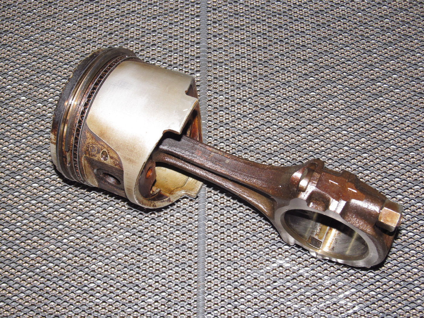 77 78 Datsun 280z OEM L28E Dish Piston & Connecting Rod - N42