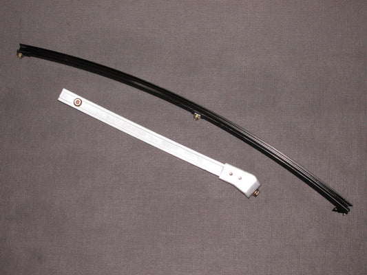 90 91 92 93 Mazda Miata OEM Window Guide - Left