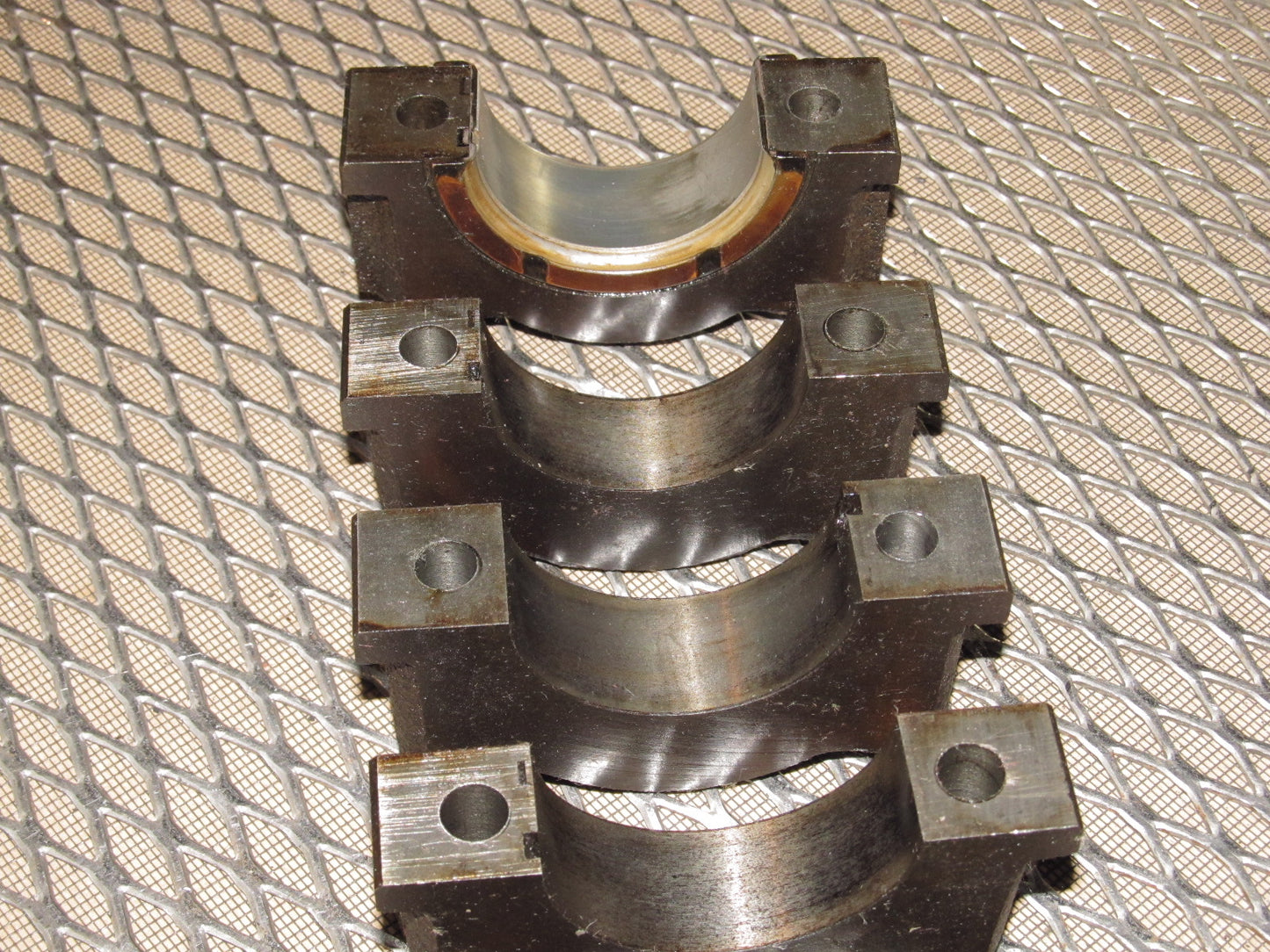 77 78 Datsun 280z OEM L28E Crankshaft Bearing Cap - N42