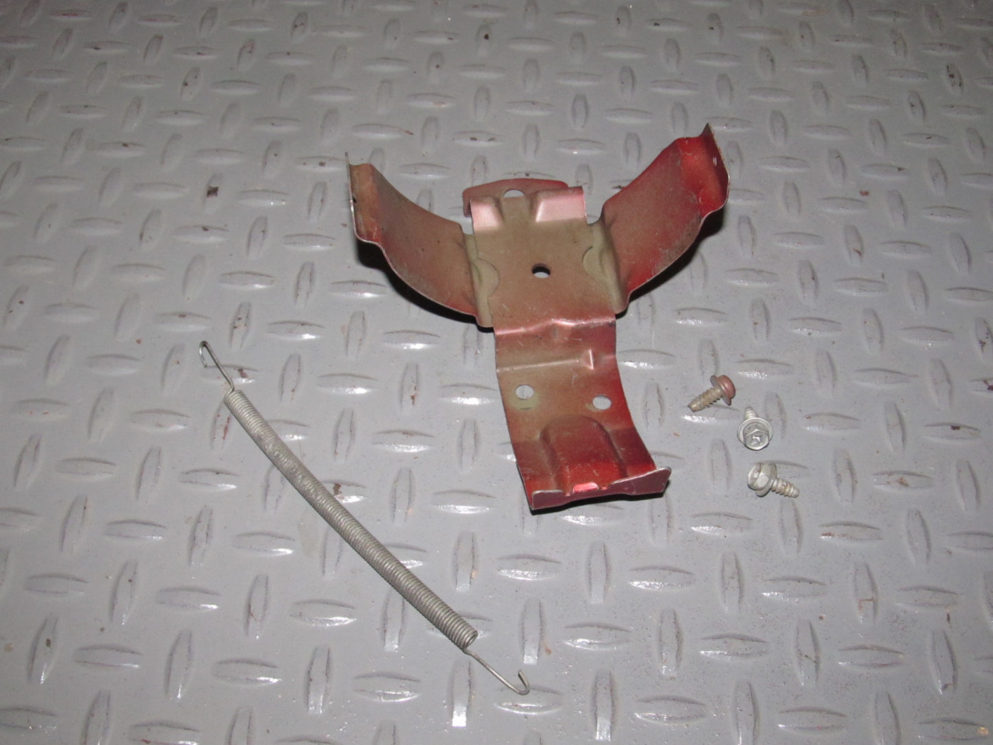 87 88 89 Nissan 300zx OEM Charcoal Canister Evap Tank Mounting Bracket