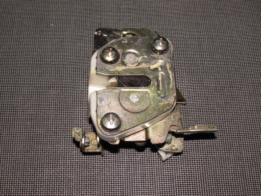 90 91 92 93 Mazda Miata OEM Door Latch - Left