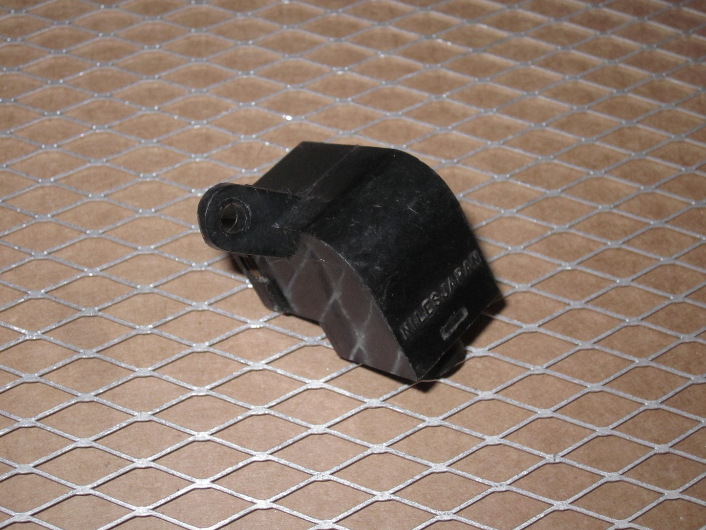 72 73 Datsun 240z OEM Choke Light Lens Housing
