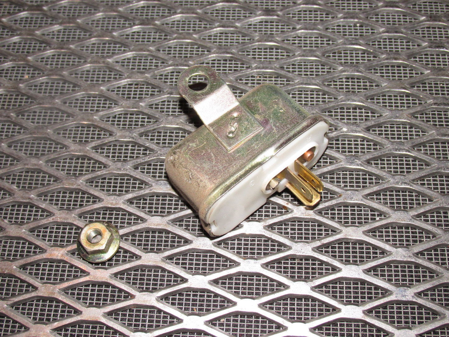 84 85 Mazda RX7 OEM Horn Relay