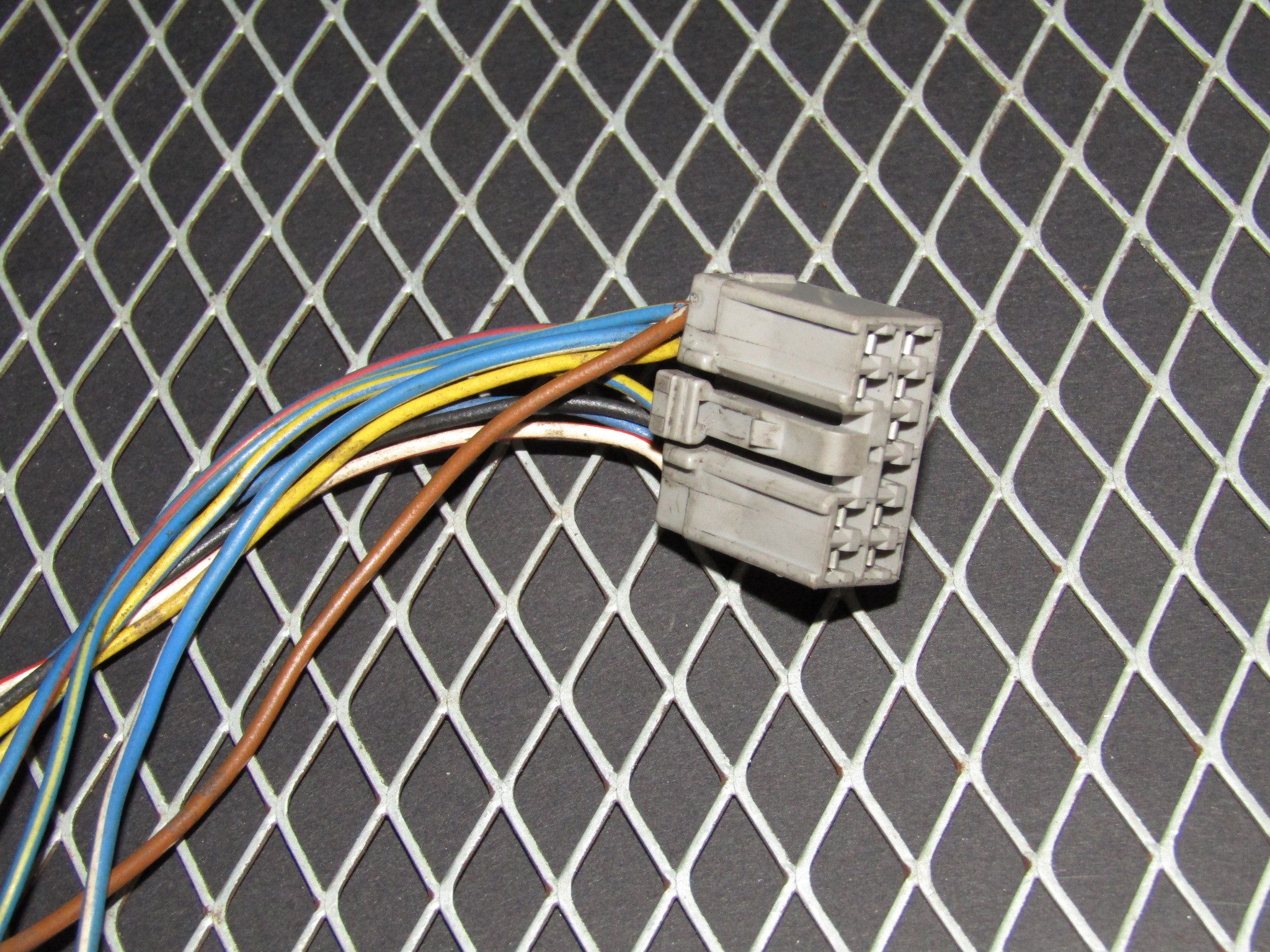 92 93 94 95 96 Toyota Camry OEM Coolant Fan Relay Pigtail Harness