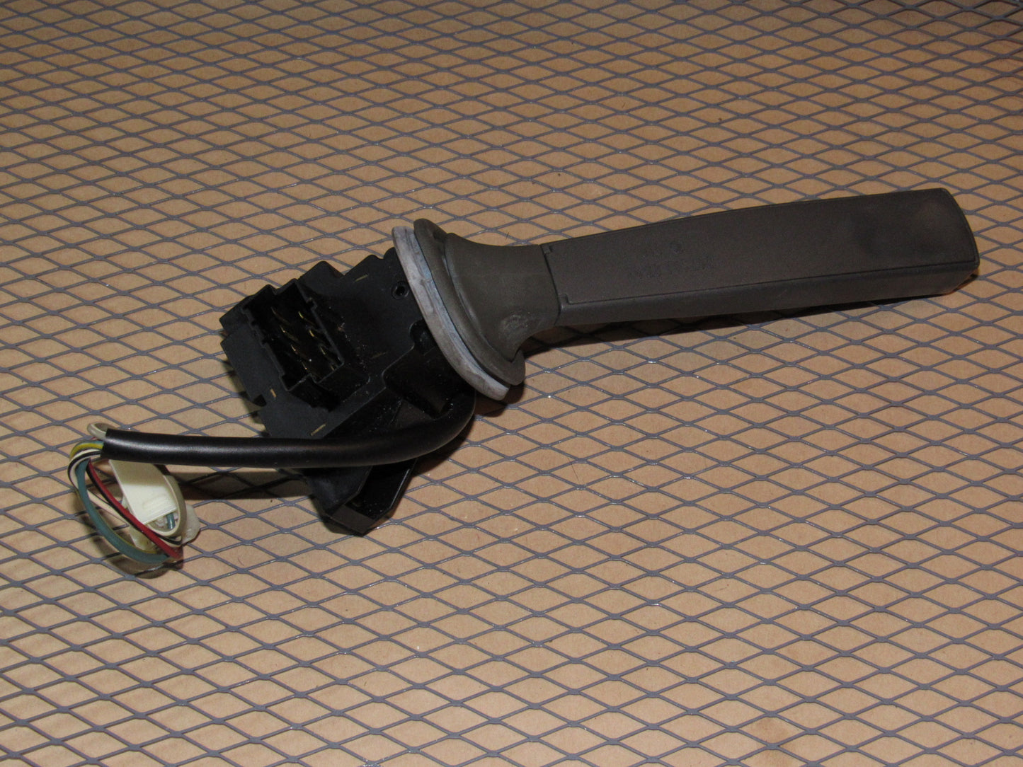 98 99 00 Volvo V70 OEM Headlight Hi Beam & Signal Switch Lever