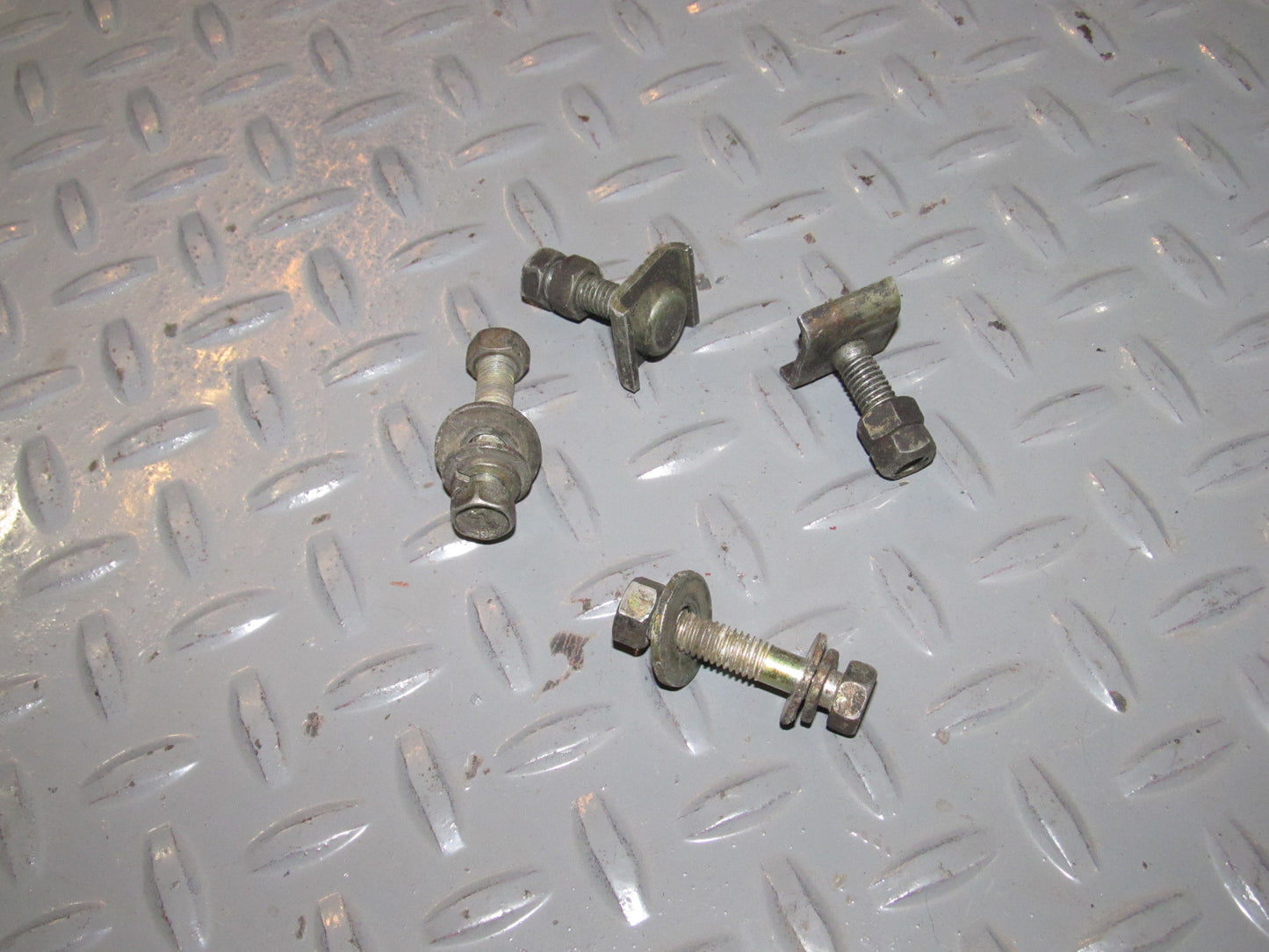 87 88 89 Nissan 300zx OEM Exhaust Pipe Hanger Bracket