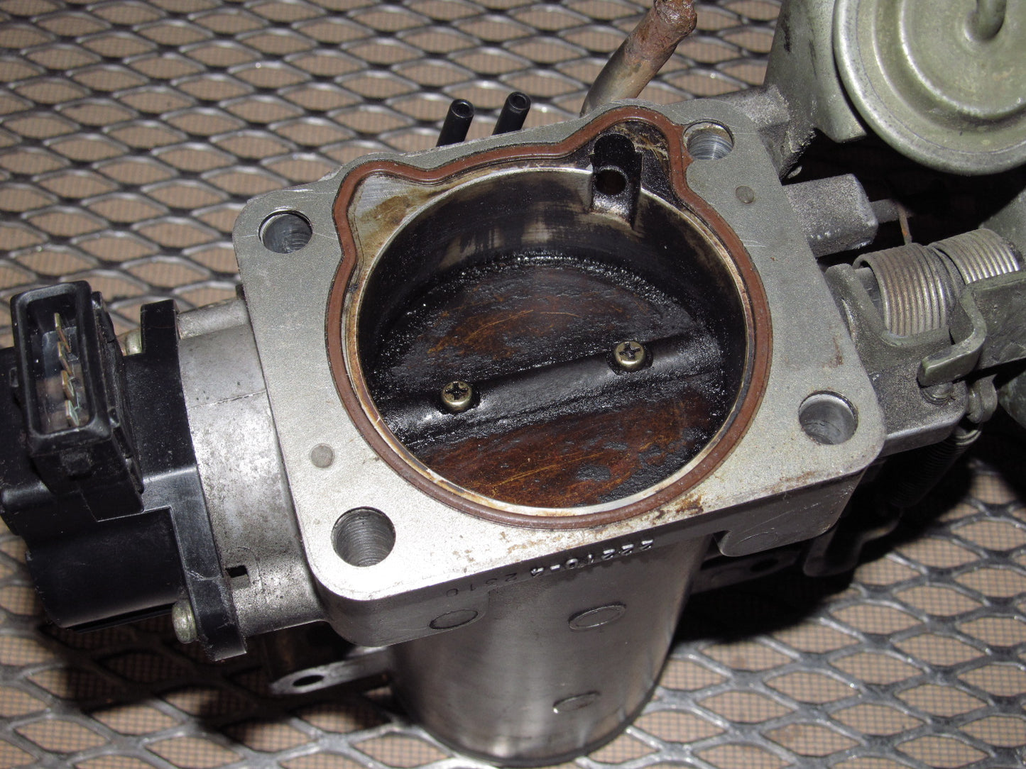 89 90 91 92 Toyota Supra OEM Throttle Body - 7MGE