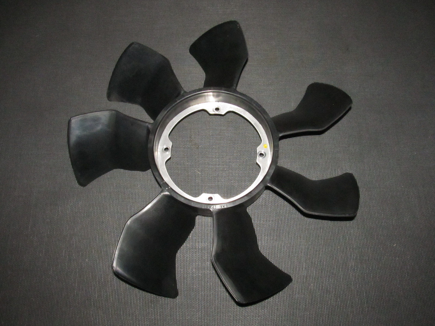 03 04 Infiniti G35 Sedan OEM Engine Fan Blade