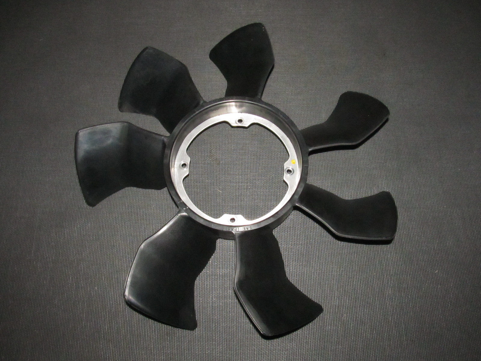 03 04 Infiniti G35 Sedan OEM Engine Fan Blade