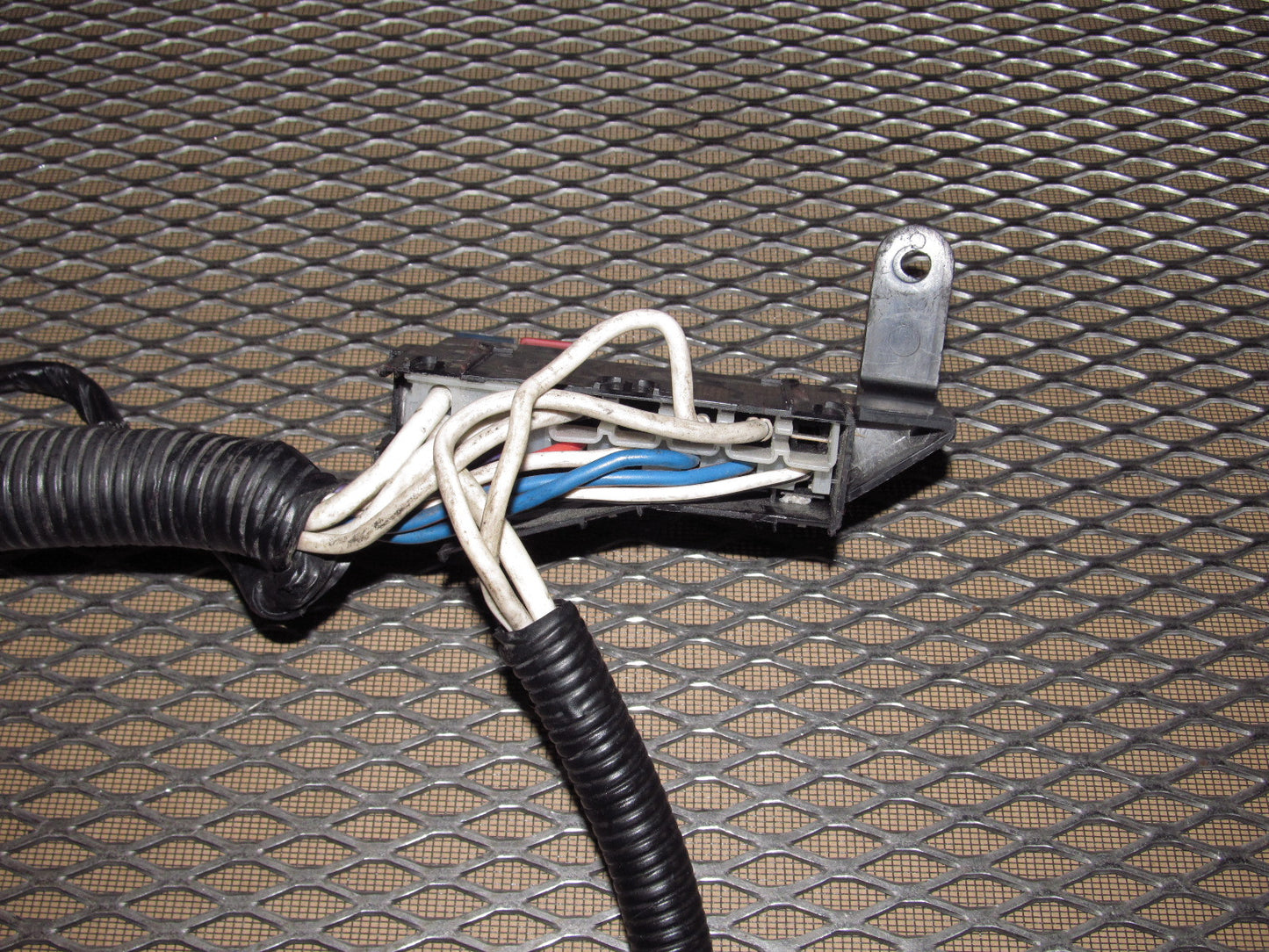 90-96 Nissan 300zx OEM Engine Fuse Box - Twin Turbo