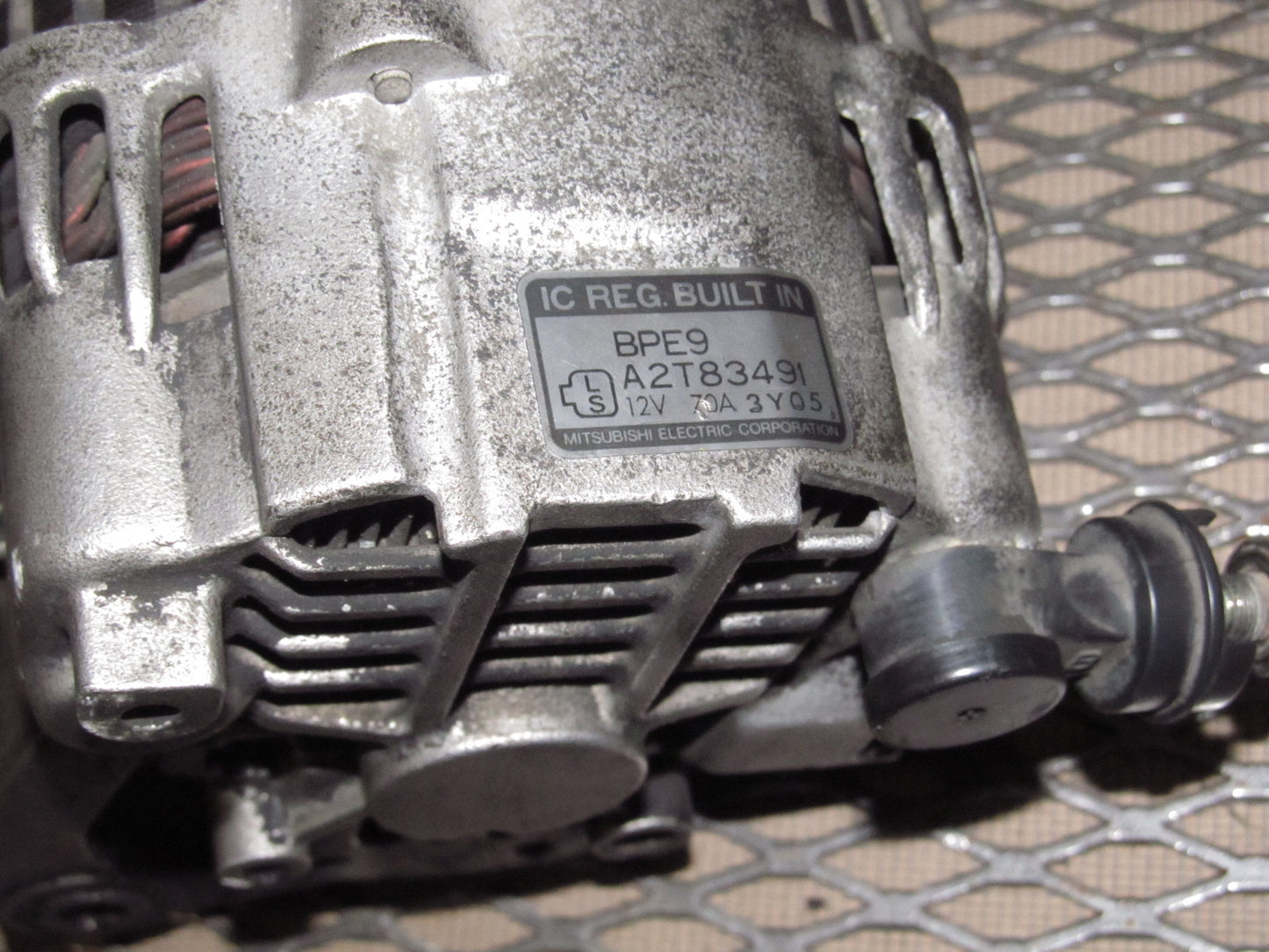 94 95 96 97 Mazda Miata OEM Alternator 70A