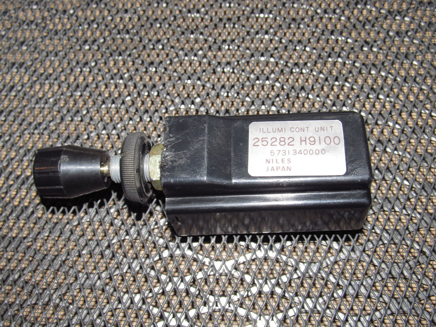 79 80 Datsun 280zx OEM Dash Dimmer Light Switch