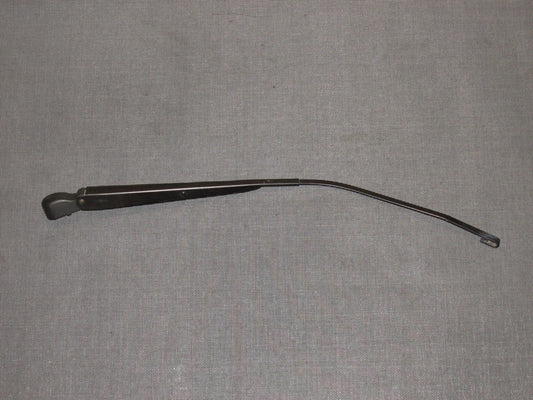 90 91 92 93 94 95 96 Nissan 300zx OEM Rear Wiper Arm