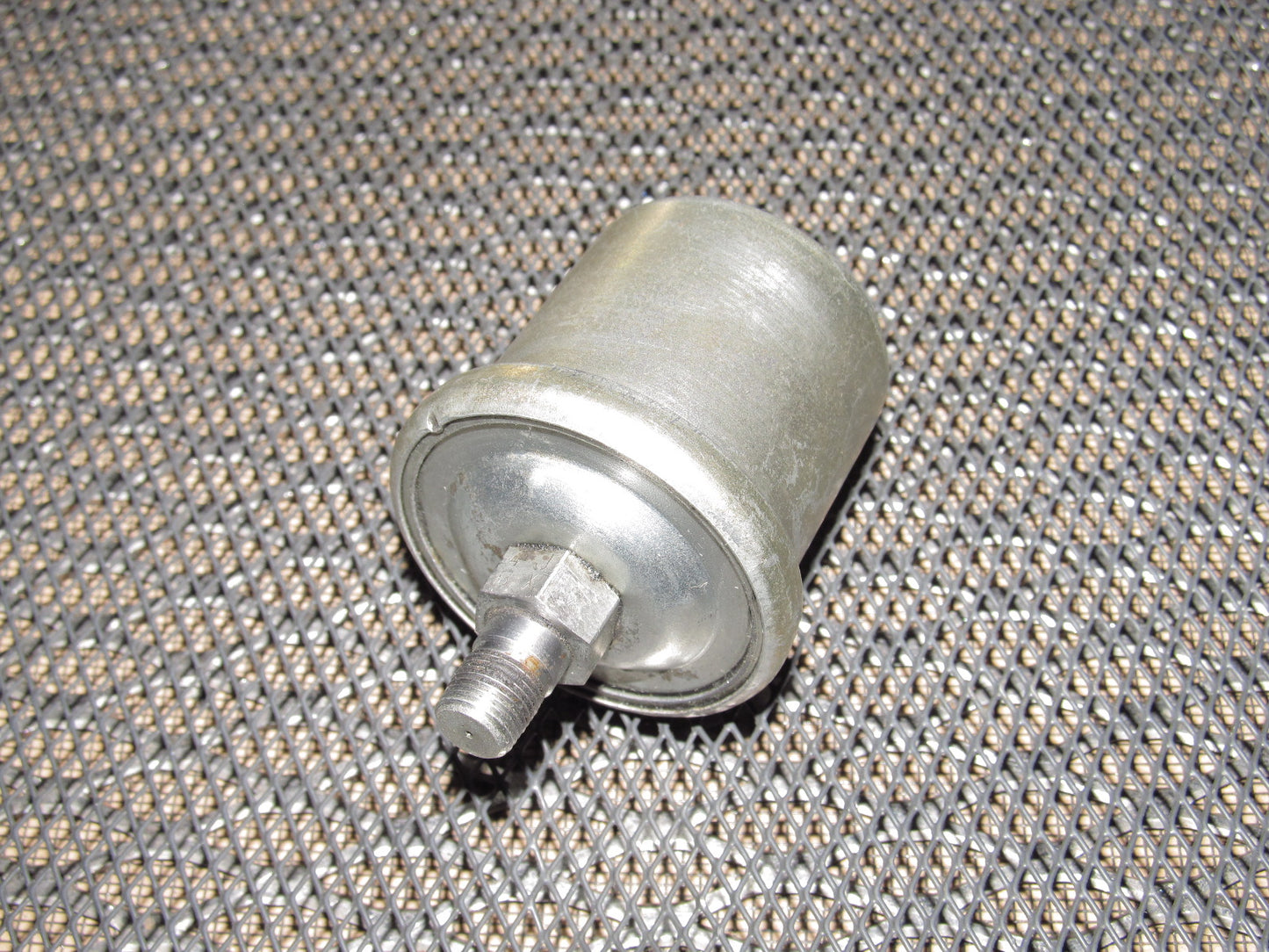 77 78 Datsun 280z OEM L28E Engine Oil Pressure Switch