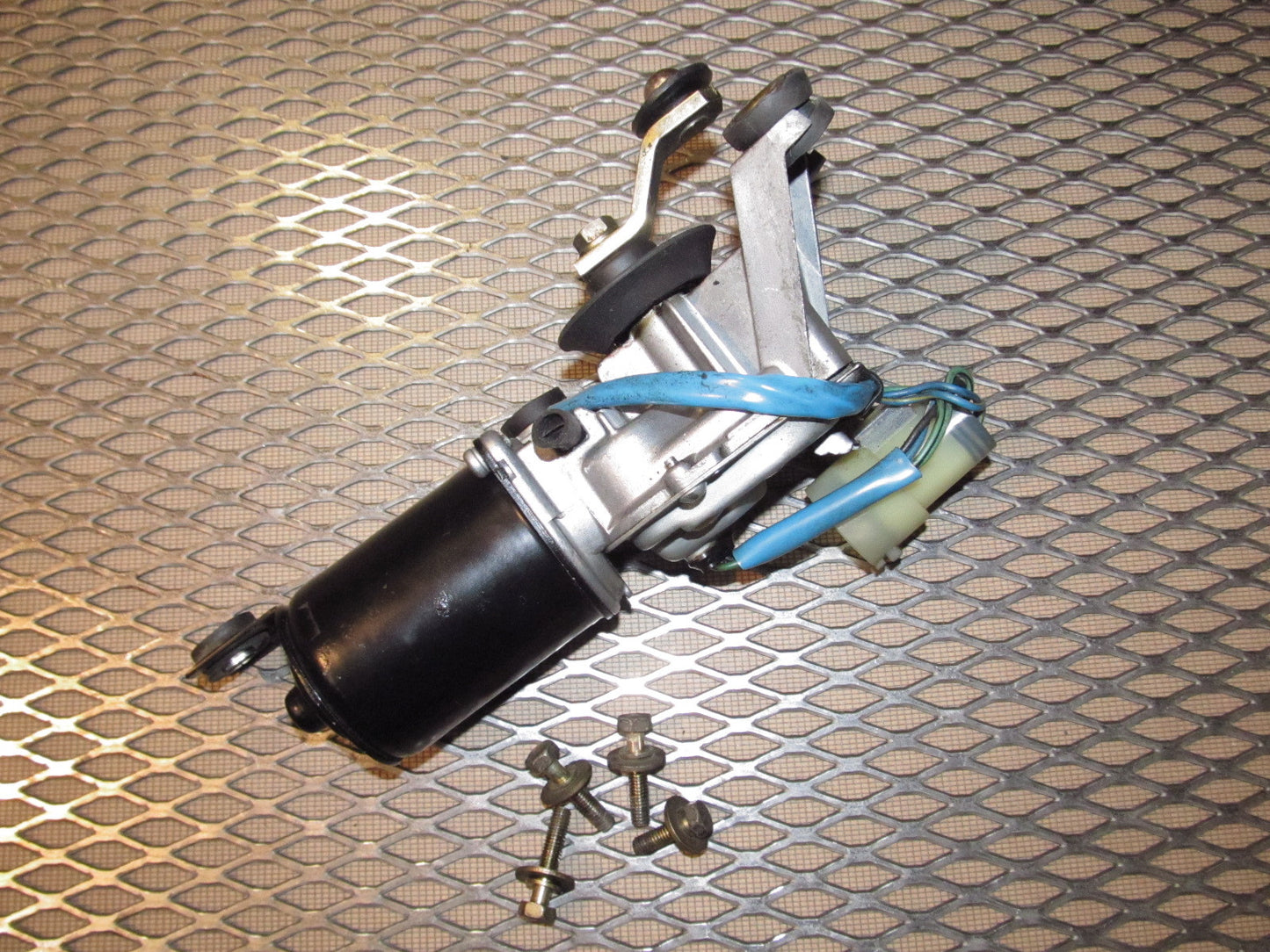 90 91 92 93 Acura Integra OEM Front Wiper Motor