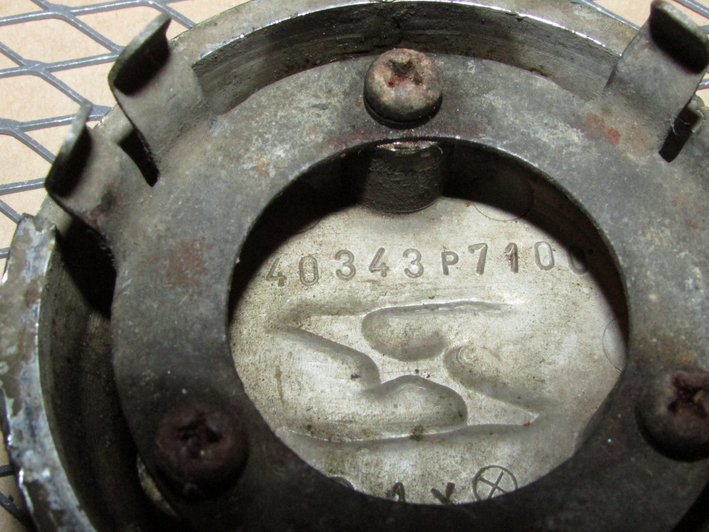 79 80 81 82 83 Datsun 280zx OEM Wheel Center Cap