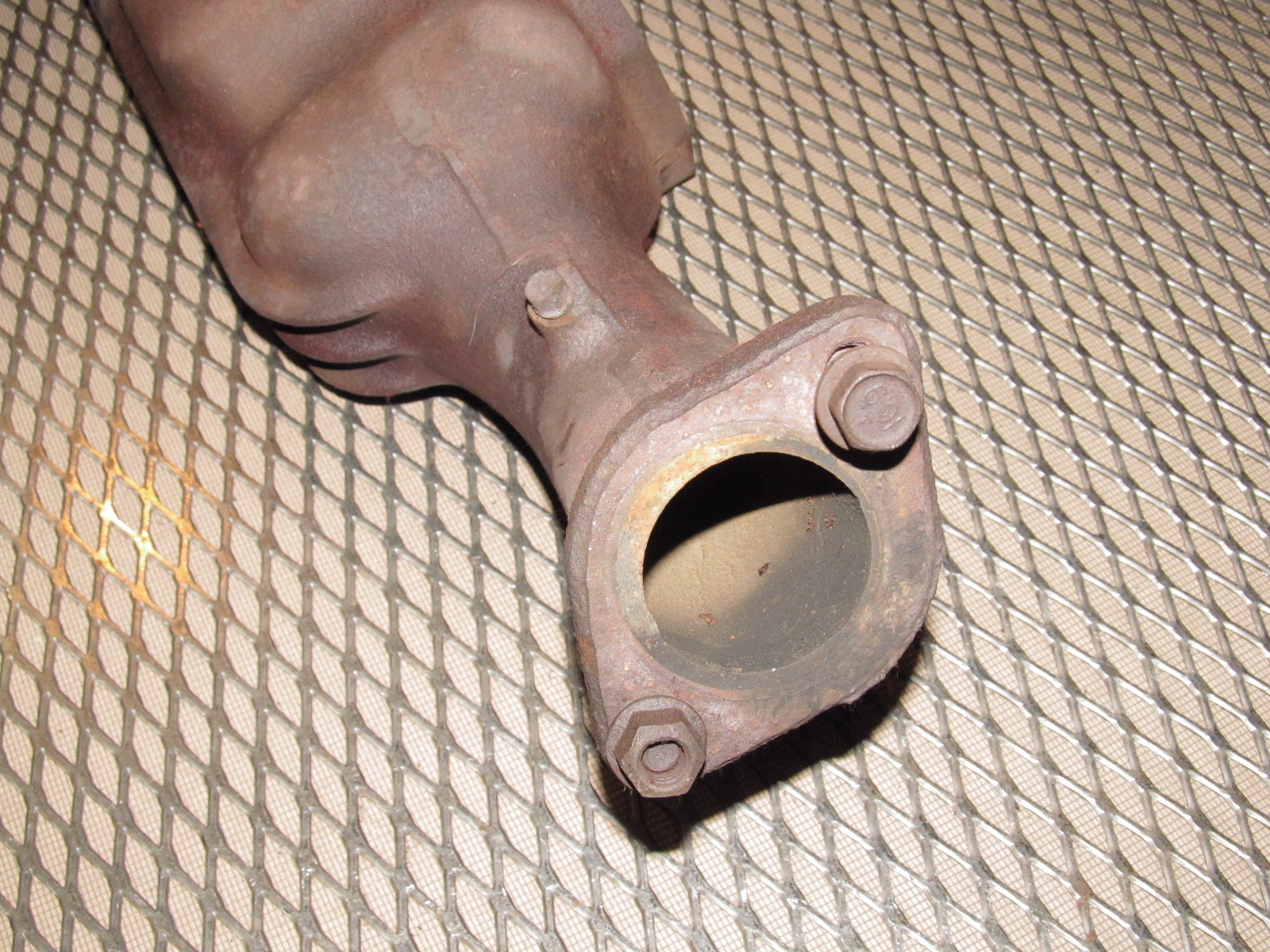 81-83 Mazda RX7 OEM Exhaust Manifold – Autopartone.com
