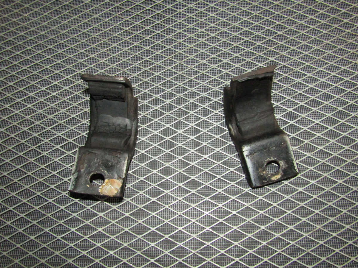 92-96 Toyota Camry OEM Upper Radiator Mounting Bracket – Autopartone