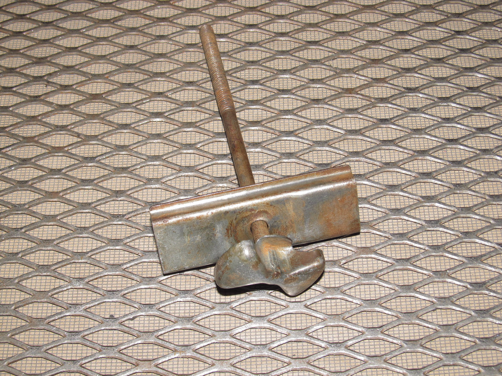 91 92 93 94 95 Toyota MR2 OEM Spare Tire Lock Down Bolt