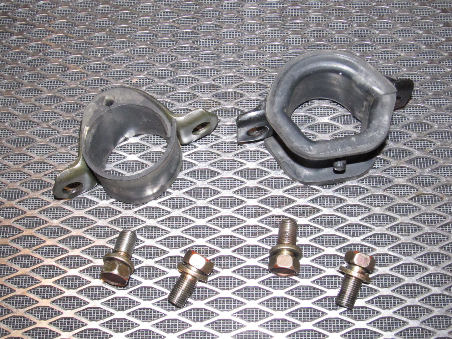 94 95 96 97 Mitsubishi 3000GT Steering Rack Mounting Bracket - Set