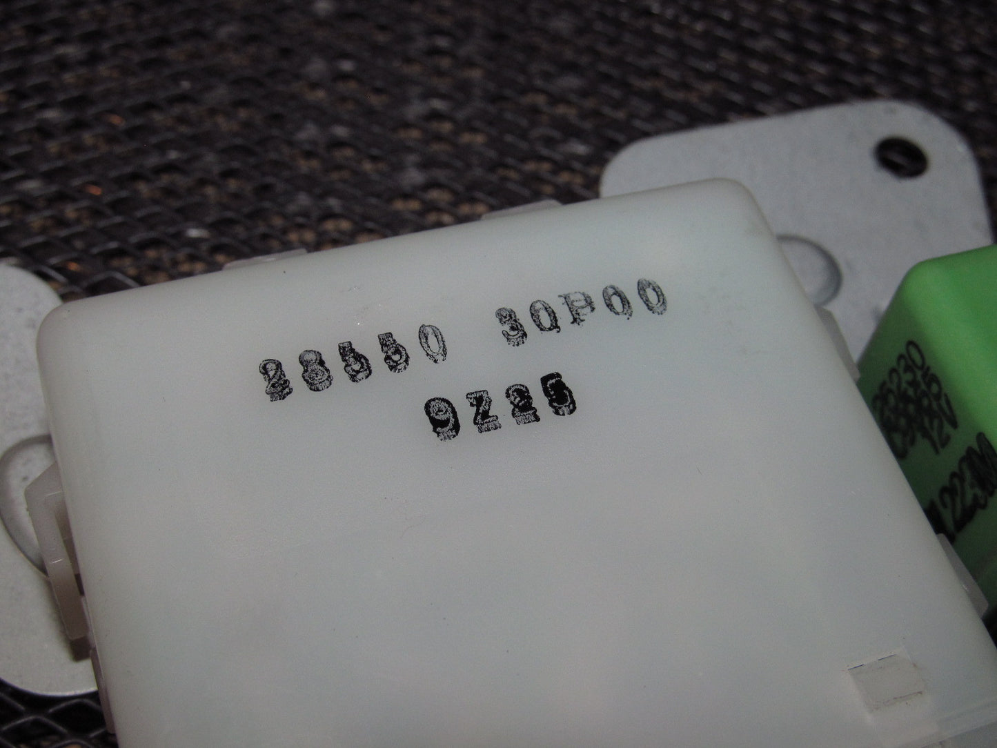 90-96 Nissan 300zx OEM Module Relay 28550-30P00