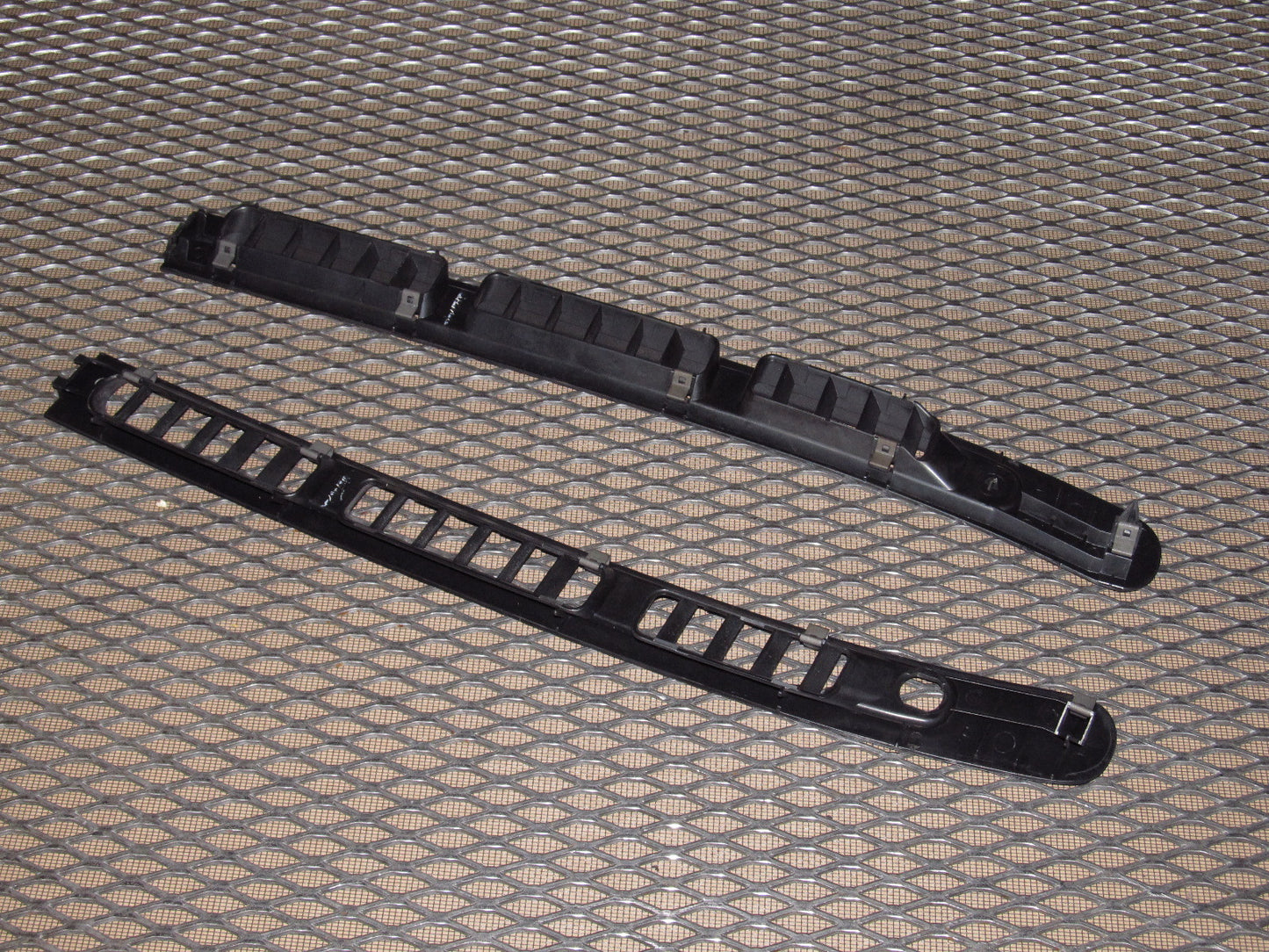 90-96 Nissan 300zx OEM Dash Defroster Air Vent Cowl