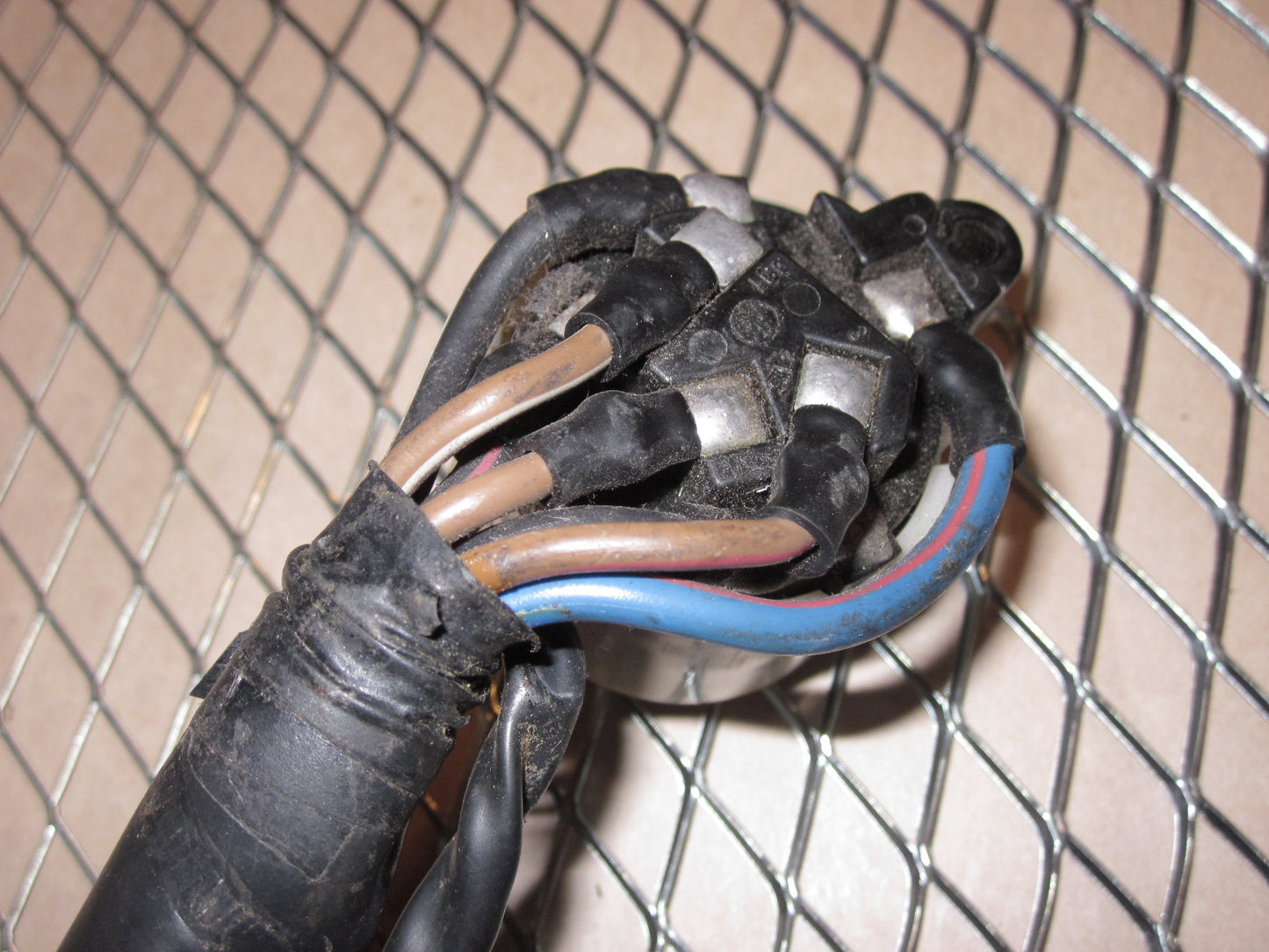 91 92 93 94 95 Toyota MR2 OEM Interior Ignition Lock Cylinder Switch