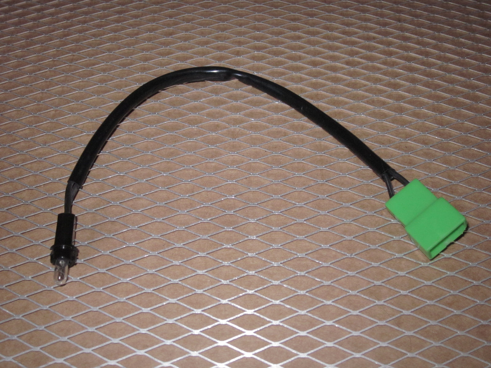 75 76 77 78 Datsun 280z OEM Fasten Seat Belt Light Bulb Socket & Harness